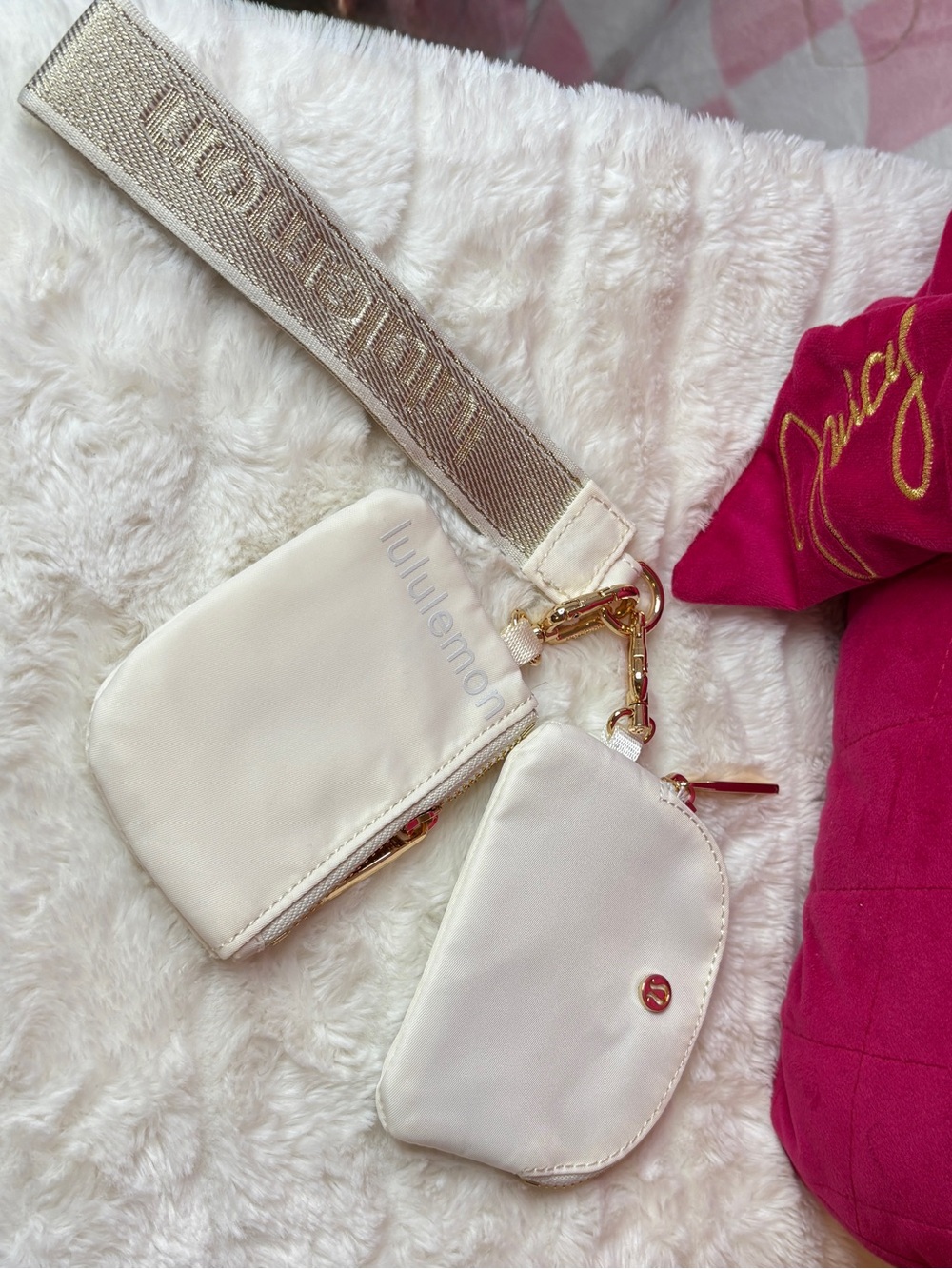 NWOT Lululemon dual pouch wristlet-Cream